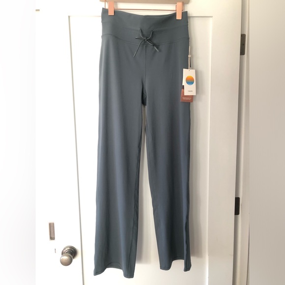 Vuori- Daily Wideleg Pant - Picture 4 of 5